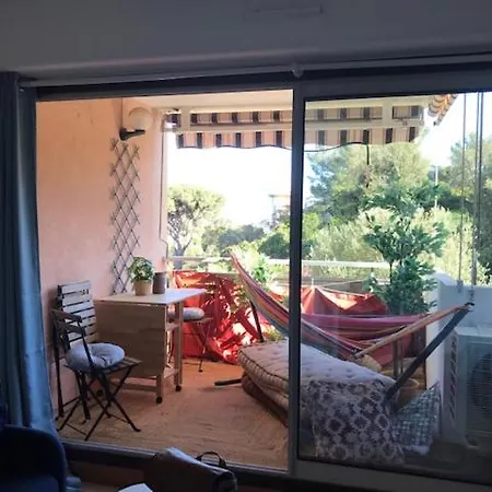 Studio Vue Cavalaire-sur-Mer